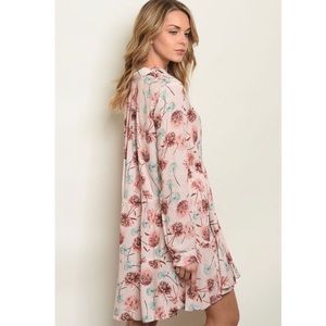 En Creme Dresses - Blush Floral Long Sleeve Tunic Dress En Creme Dresses - Blush Floral Long Sleeve Tunic Dress